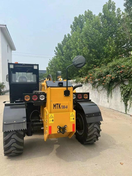 Телескопический погрузчик MTK T30D-68