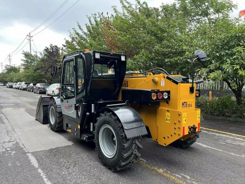 Телескопический погрузчик MTK T30D-68