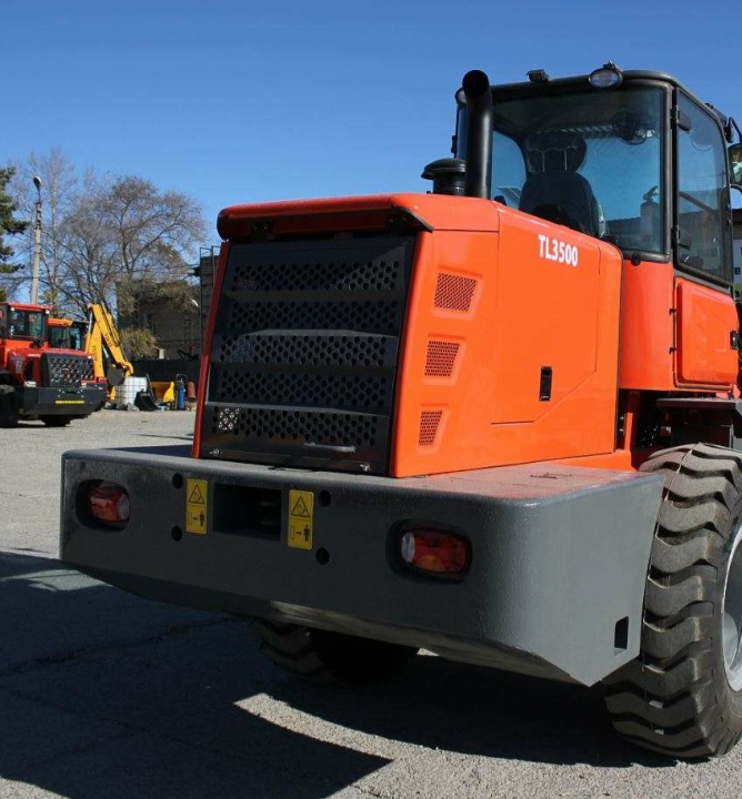 Телескопический погрузчик МТК MTK TL3500