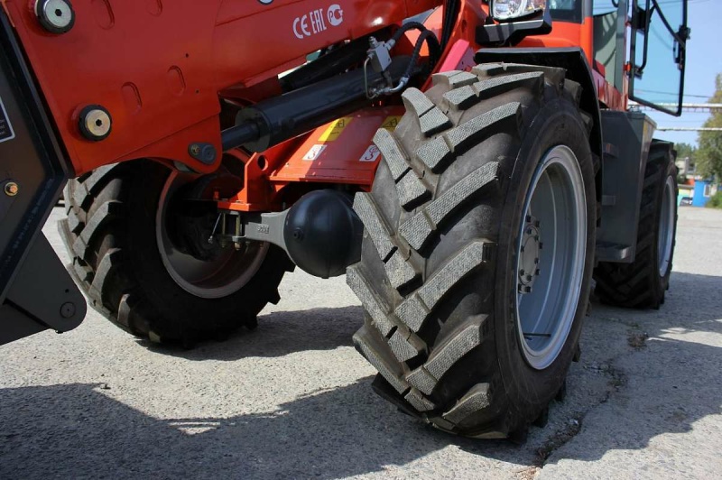 Телескопический погрузчик MTK TL2500