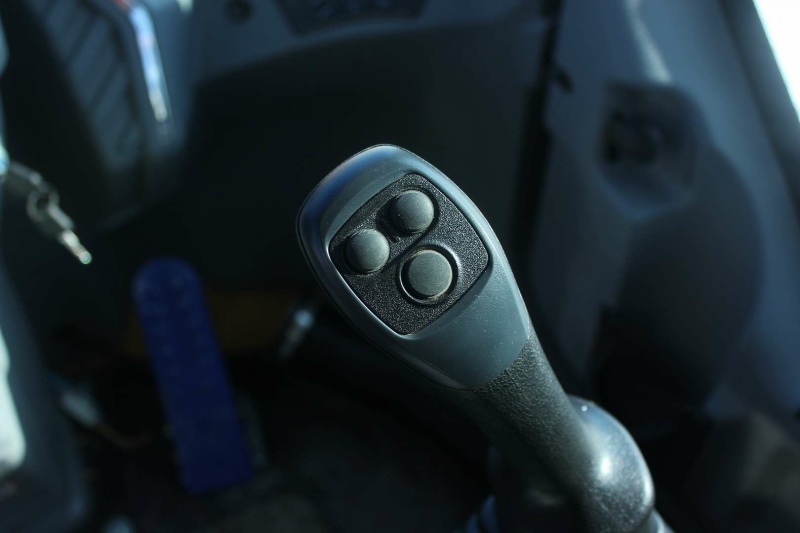 Телескопический погрузчик MTK TL2500 с аутригерами 9м