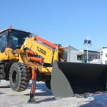 Телескопический погрузчик MTK TL2500 с аутригерами 7м