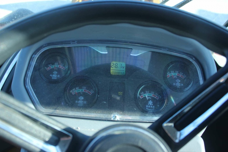 Телескопический погрузчик MTK TL2500 с аутригерами 7м