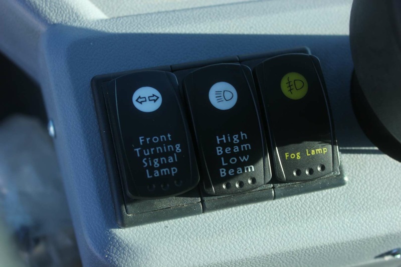 Телескопический погрузчик MTK TL3000 с аутригерами