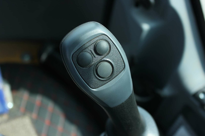 Телескопический погрузчик MTK TL4000 с аутригерами