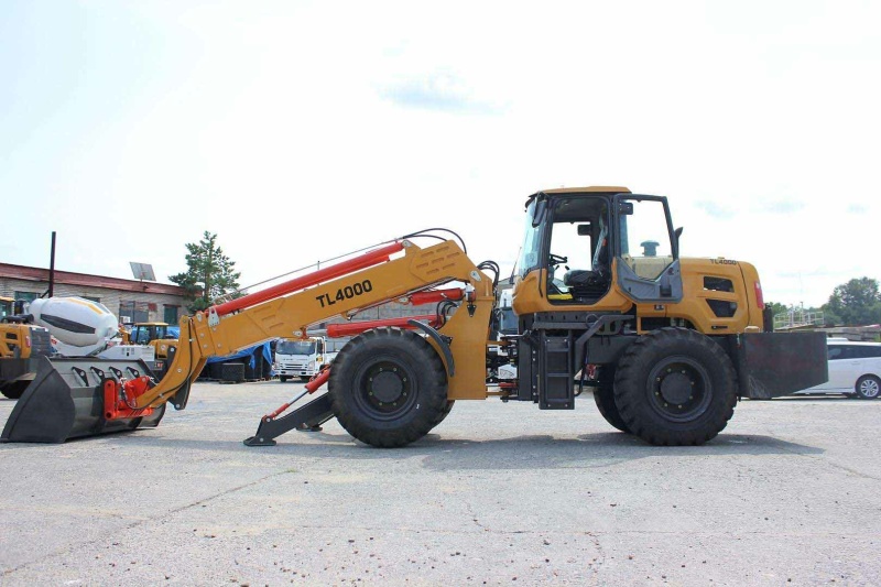 Телескопический погрузчик MTK TL4000 с аутригерами