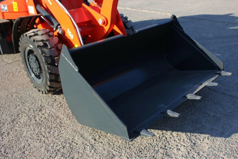 Фронтальный погрузчик МТК 150