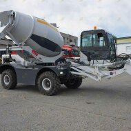 Самоходный бетоносмеситель MTK mix 2.5 HV Market