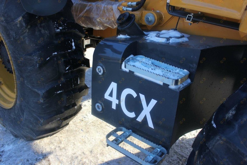 Экскаватор-погрузчик MTK 4CX