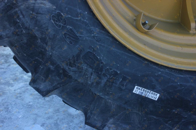 Экскаватор-погрузчик MTK 4CX