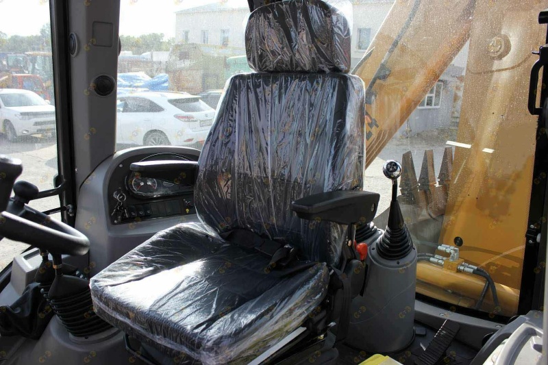 Экскаватор-погрузчик MTK T17,5/24