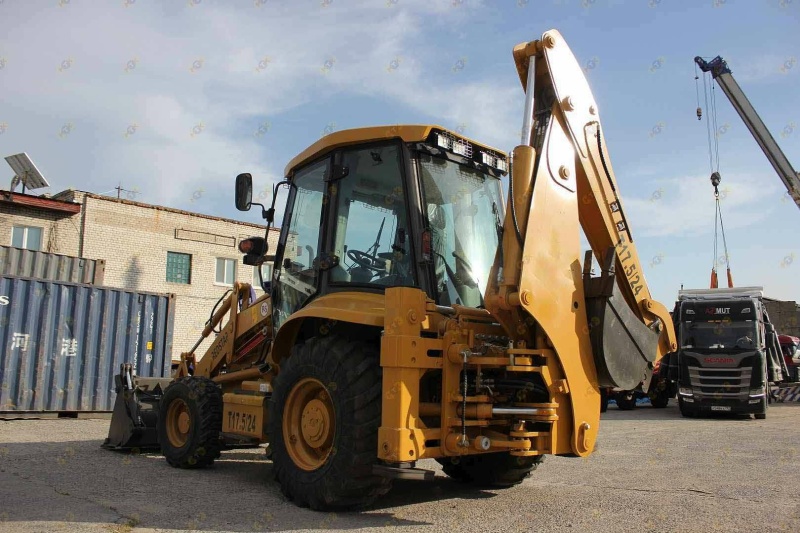 Экскаватор-погрузчик MTK T17,5/24