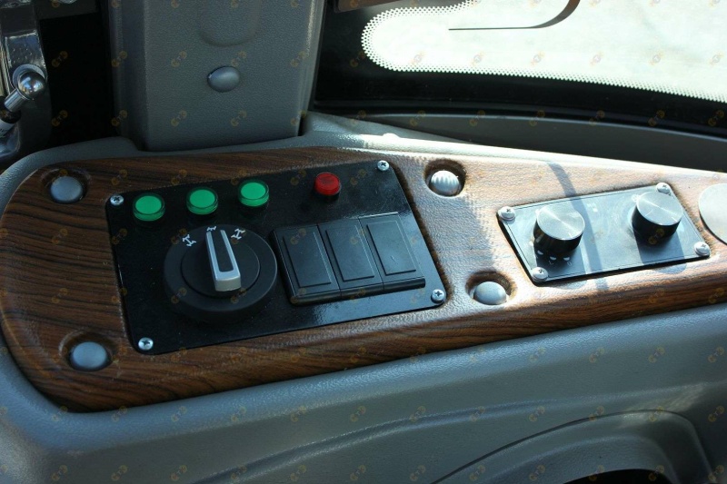 Экскаватор-погрузчик MTK T24/24