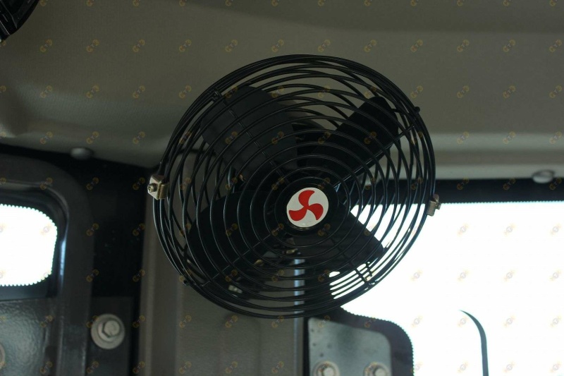 Экскаватор-погрузчик MTK T24/24