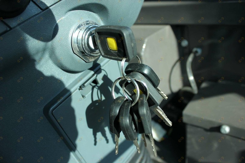 Экскаватор-погрузчик MTK T24/24