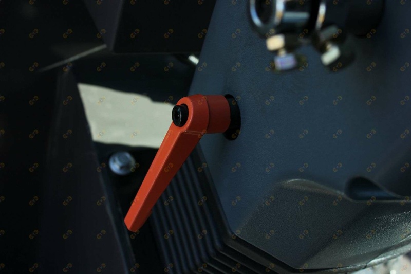 Экскаватор-погрузчик MTK T24/24