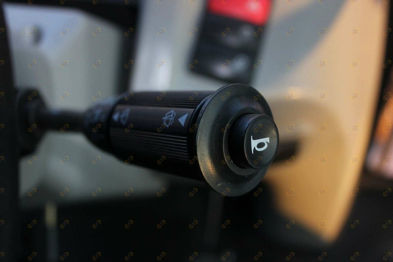 Экскаватор-погрузчик MTK T28/28