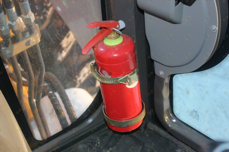 Экскаватор-погрузчик MTK T28/28