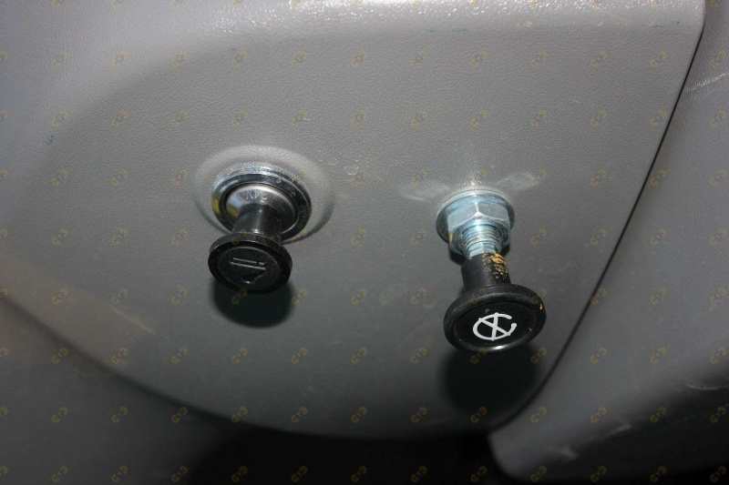 Экскаватор-погрузчик MTK T28/28