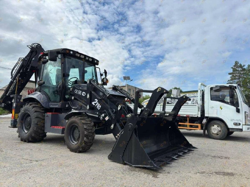 Экскаватор-погрузчик MTK WZM 2PRO