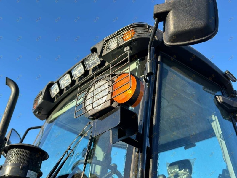 Экскаватор-погрузчик MTK WZM 4PRO