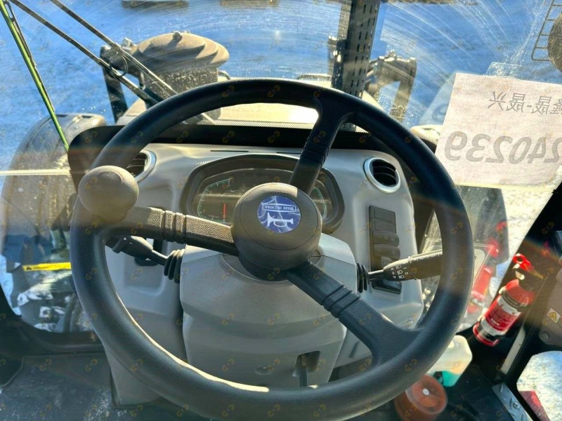 Экскаватор-погрузчик MTK WZM 4PRO