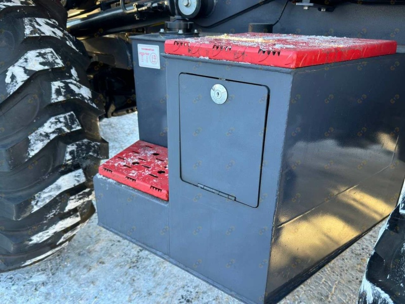 Экскаватор-погрузчик MTK WZM 4PRO