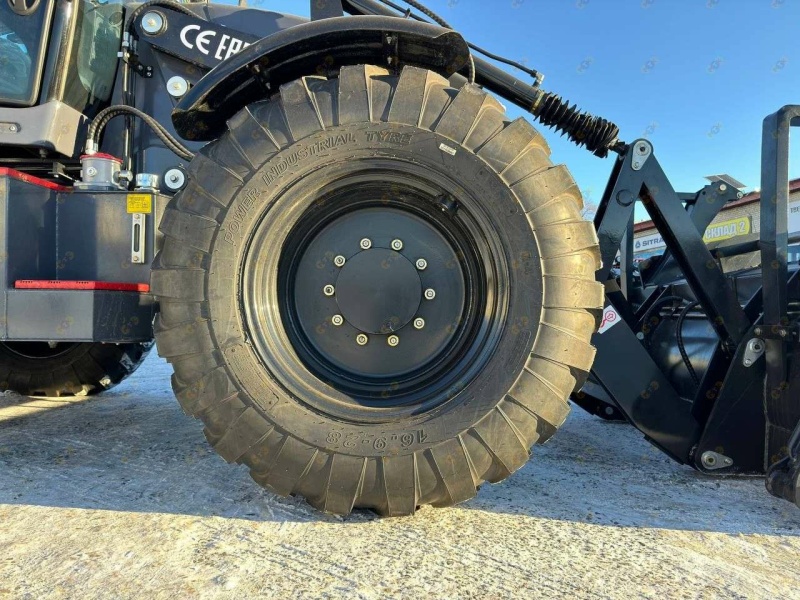 Экскаватор-погрузчик MTK WZM 4PRO