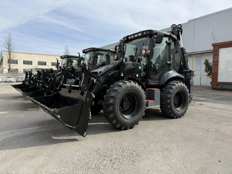 Экскаватор-погрузчик MTK CX4 PRO