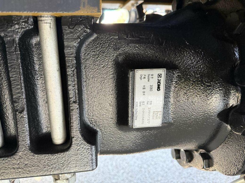 Экскаватор-погрузчик MTK CX4 PRO