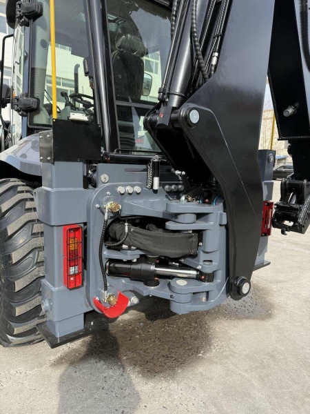 Экскаватор-погрузчик MTK CX4 PRO