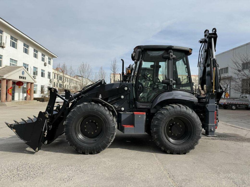 Экскаватор-погрузчик MTK CX4 PRO