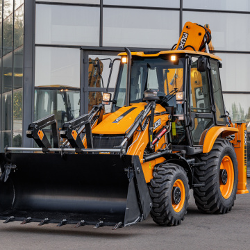 Экскаватор-погрузчик JCB 3CX Plus (Индия)