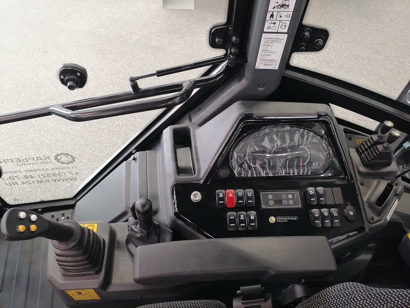 Экскаватор-погрузчик Cukurova 885 XG