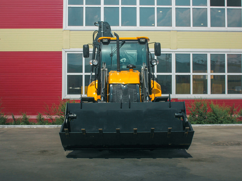 Экскаватор-погрузчик Cukurova 884