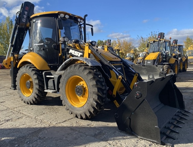 Экскаватор-погрузчик MST 644S
