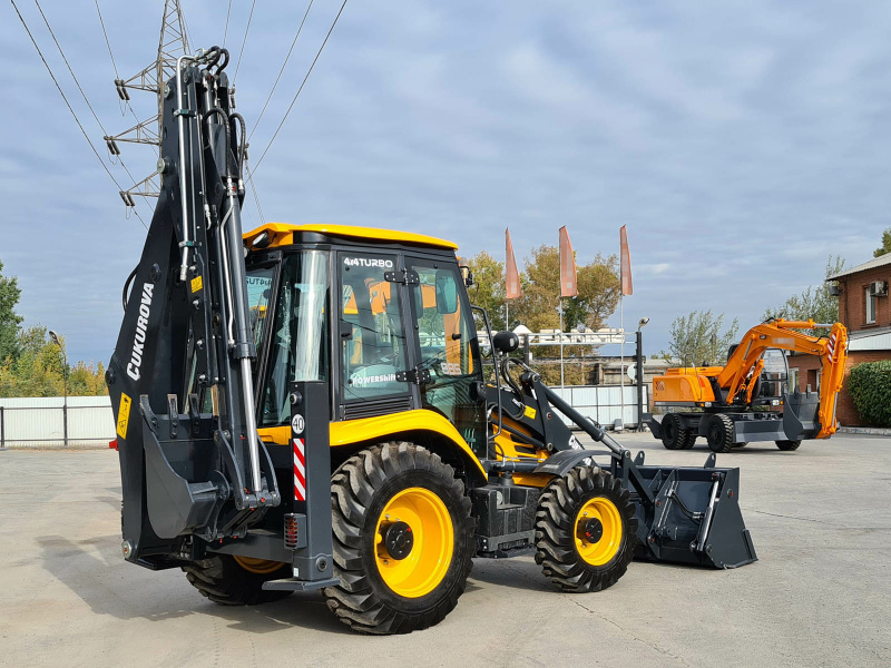 Экскаватор-погрузчик Cukurova 885