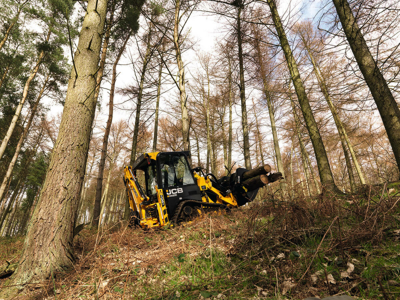 Экскаватор-погрузчик JCB 1CXT