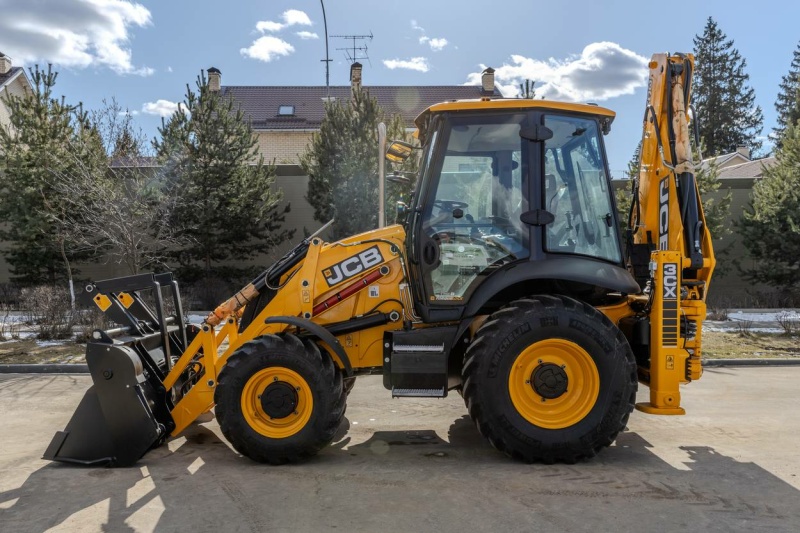 Экскаватор-погрузчик JCB 3CX Stage V