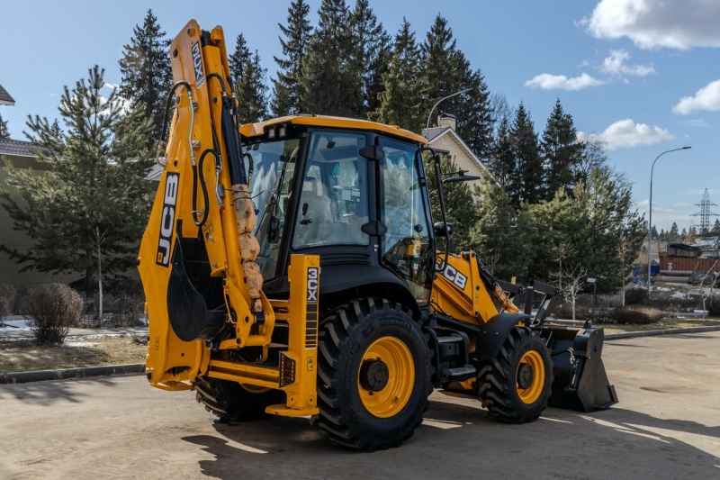 Экскаватор-погрузчик JCB 3CX Stage V
