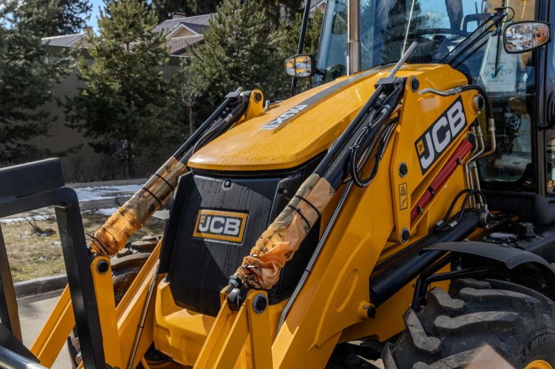 Экскаватор-погрузчик JCB 3CX Stage V