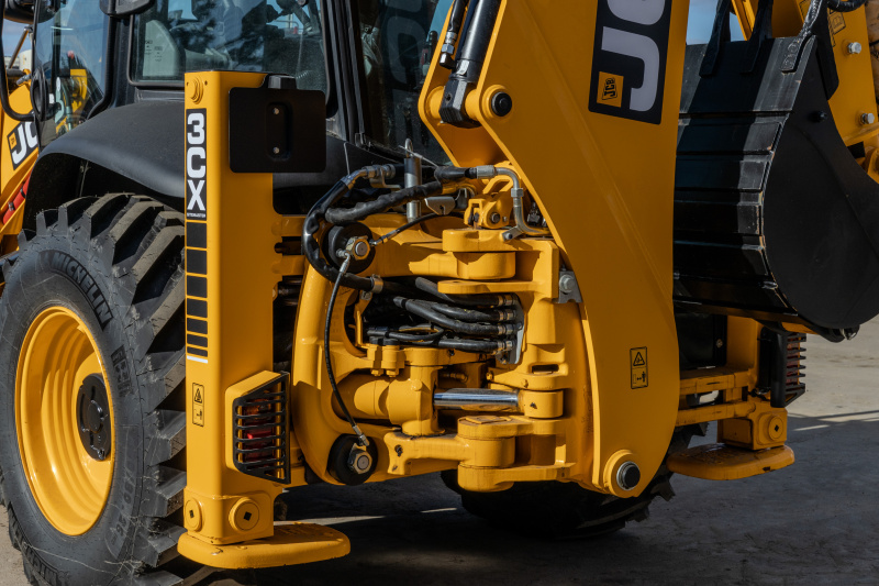 Экскаватор-погрузчик JCB 3CX Stage V
