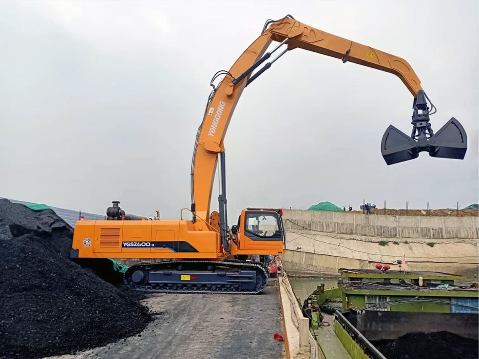 Гусеничный перегружатель Yonggong-Borus YGZ 600 Borus (17 м)