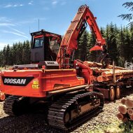 Перегружатель леса Develon DX225LL