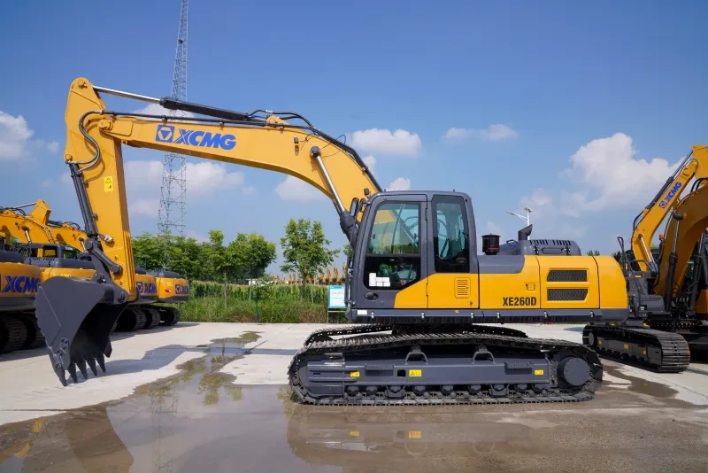 Экскаватор гусеничный XE260D