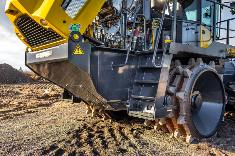 Полигонный компактор BOMAG BC 773 RB