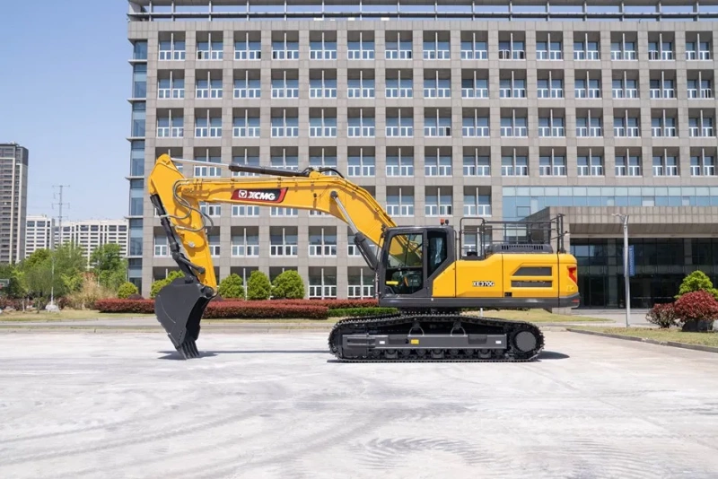 Экскаватор гусеничный XE370G