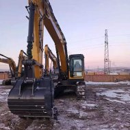 Экскаватор гусеничный XE215C PERKINS HV Market