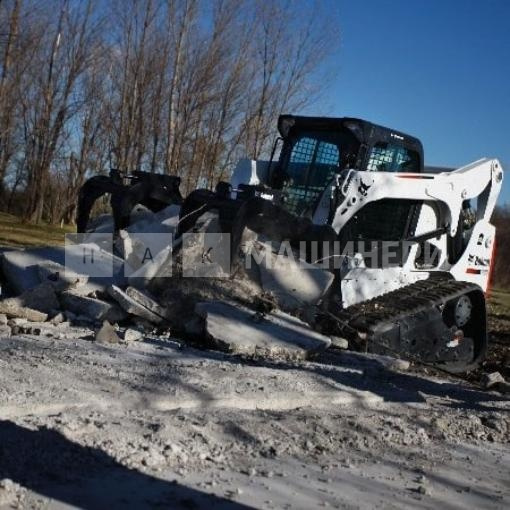 Мини-погрузчик Bobcat T770 (AC, джойстики), высота подъема 3353 мм