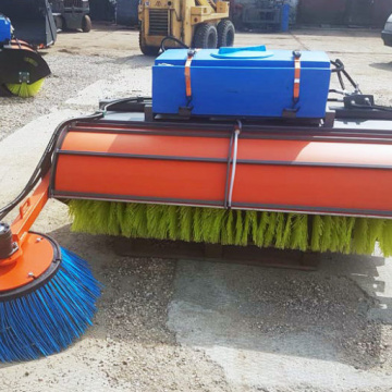Щетка с бункером для мини-погрузчика